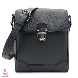 Louis Vuitton Taiga Luca Leather Ardoise